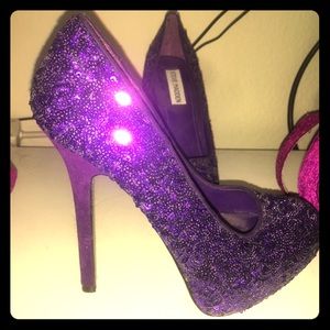 Purple sequin pumps (never been worn)